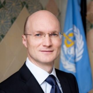 Dr Tamás Evetovits