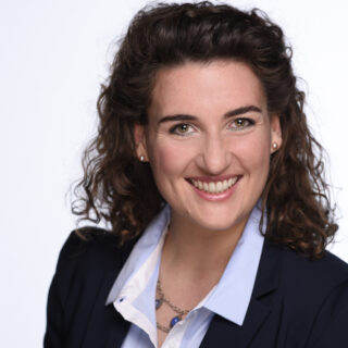Dr Nora Karara